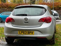 USED 2014 63 VAUXHALL ASTRA 1.7 DESIGN CDTI ECOFLEX S/S 5d 110 BHP 