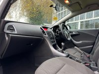 USED 2014 63 VAUXHALL ASTRA 1.7 DESIGN CDTI ECOFLEX S/S 5d 110 BHP 