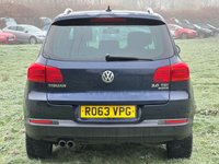 USED 2013 63 VOLKSWAGEN TIGUAN 2.0 MATCH TDI BLUEMOTION TECH 4MOTION DSG 5d 175 BHP 