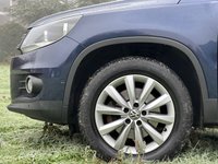 USED 2013 63 VOLKSWAGEN TIGUAN 2.0 MATCH TDI BLUEMOTION TECH 4MOTION DSG 5d 175 BHP 