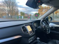 USED 2017 17 VOLVO XC90 2.0 D5 POWERPULSE MOMENTUM AWD 5d 231 BHP 