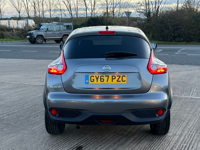 2017 NISSAN JUKE - Photo 9