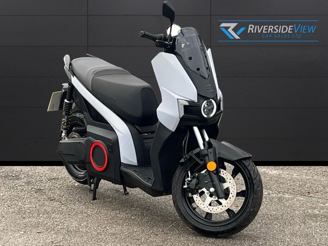 View our Seat Mo SEAT MO ESCOOTER 125 12 BHP
