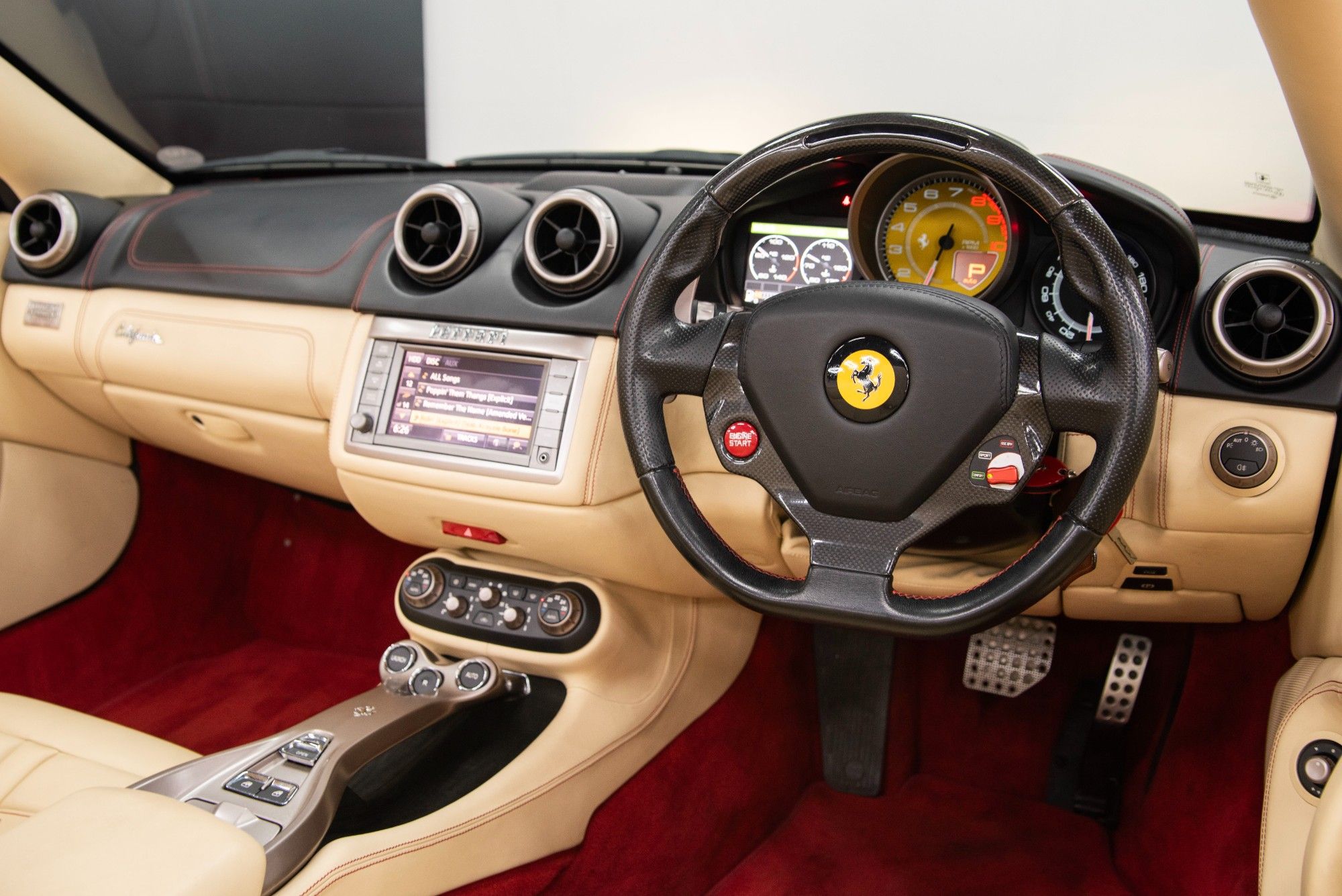 USED 2012 12 FERRARI CALIFORNIA 4.3 2 PLUS 2 