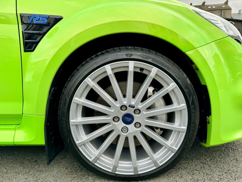 USED 2010 FORD FOCUS 2.5 RS 3d 300 BHP LUX PACK 1,CAR IS LIKE NEW!