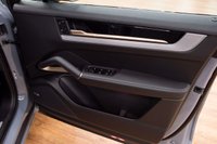 USED 2023 73 PORSCHE CAYENNE V6 E-HYBRID COUPE 