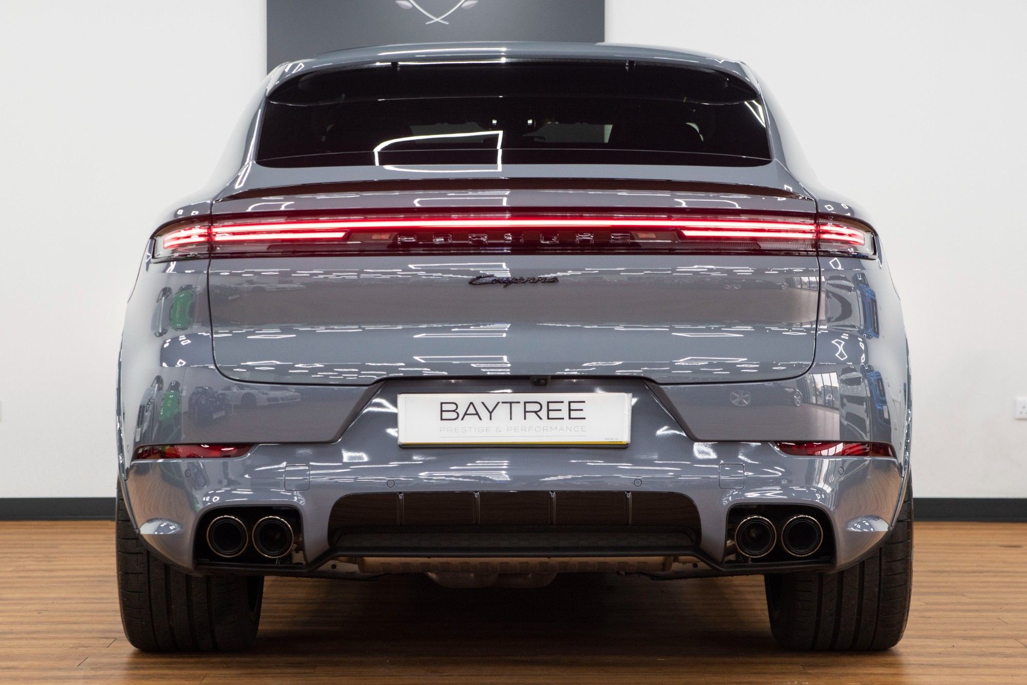 USED 2023 73 PORSCHE CAYENNE V6 E-HYBRID COUPE 