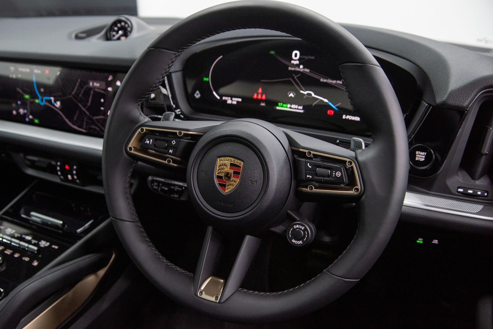 USED 2023 73 PORSCHE CAYENNE V6 E-HYBRID COUPE 