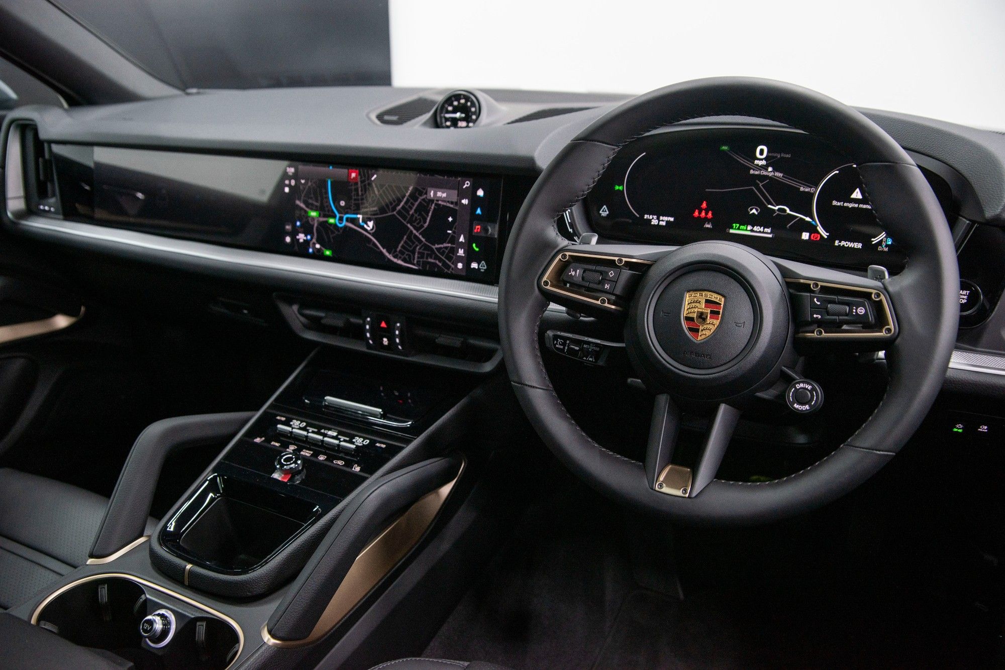 USED 2023 73 PORSCHE CAYENNE V6 E-HYBRID COUPE 