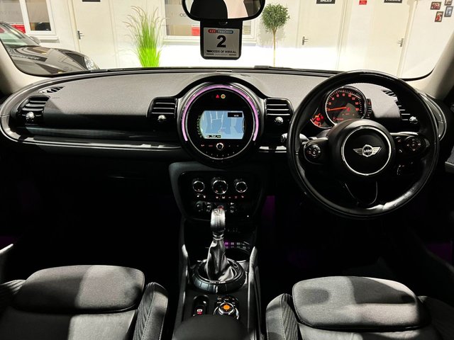 View our MINI CLUBMAN