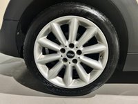 USED 2016 66 MINI CLUBMAN 1.5 COOPER 5d AUTO 134 BHP OVER &pound;7300 OF FACTORY EXTRAS!!