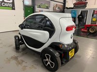 USED 2014 14 RENAULT TWIZY 0L CARGO 2d RARE CARGO MODEL. + WINDOWS