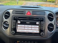 USED 2011 11 VOLKSWAGEN TIGUAN 2.0 MATCH TDI 4MOTION DSG 5d 138 BHP 