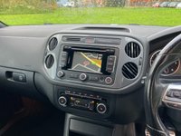 USED 2015 15 VOLKSWAGEN TIGUAN 2.0 R LINE TDI BLUEMOTION TECHNOLOGY 4MOTION 5d 139 BHP 