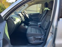 USED 2010 60 VOLKSWAGEN TIGUAN 2.0 MATCH TDI 4MOTION 5d 138 BHP 