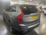 USED 2017 67 VOLVO XC90 2.0 D5 POWERPULSE R-DESIGN AWD 5d 231 BHP STUNNING OSMIUM GREY R-DESIGN POWERPULSE 2.0 D5 AWD - EURO 6 - VOLVO S/H - 1 PREVIOUS KEEPER - POWERBOOT - PRIVACY GLASS - REVERSE CAMERA - HEATED SEATS AND STEERING WHEEL