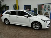 USED 2020 70 TOYOTA COROLLA 1.8 ICON 5d 121 BHP REAR VIEW CAMERA HEATED SEATS CRUISE CONTROL PARKINGSENSORS 1 OWNER TOYOTA WARRANTY SEPT 2030