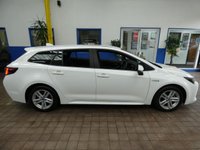 USED 2020 70 TOYOTA COROLLA 1.8 ICON 5d 121 BHP REAR VIEW CAMERA HEATED SEATS CRUISE CONTROL PARKINGSENSORS 1 OWNER TOYOTA WARRANTY SEPT 2030