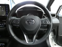 USED 2020 70 TOYOTA COROLLA 1.8 ICON 5d 121 BHP REAR VIEW CAMERA HEATED SEATS CRUISE CONTROL PARKINGSENSORS 1 OWNER TOYOTA WARRANTY SEPT 2030