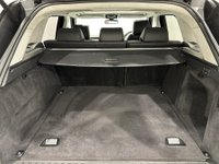 USED 2014 53 LAND ROVER RANGE ROVER SPORT 5.0 V8 AUTOBIOGRAPHY DYNAMIC 5d 510 BHP 5.0 V8 Autobiography Huge Specification , Complete Landrover Service Record, Fuji White, Full Ebony Leather, Electric Panoramic Slide Roof , Deployable Electric Towbar