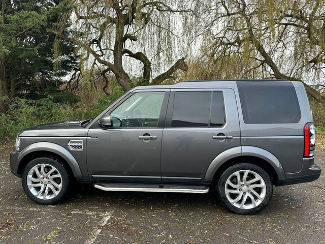 View our LAND ROVER DISCOVERY