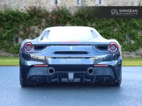 USED 2017 17 FERRARI 488 3.9 GTB 2d 660 BHP CARBON FIBRE RACING PACKAGE | FFSH