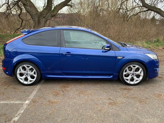 View our FORD FOCUS