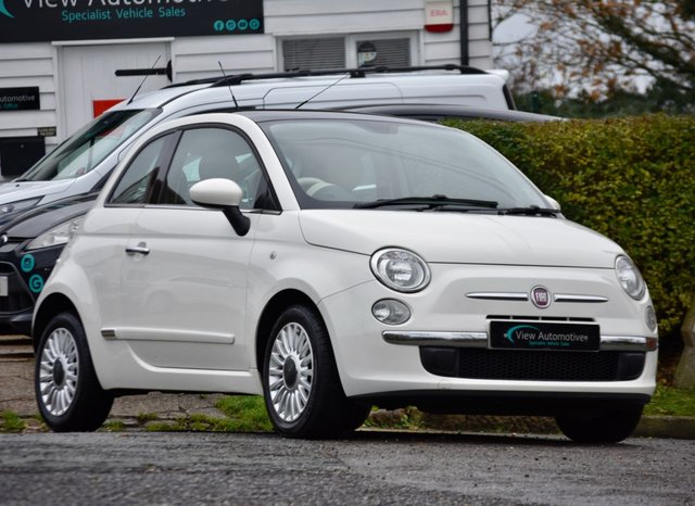 2011 61 Fiat 500 1.2 LOUNGE 3d 69 BHP