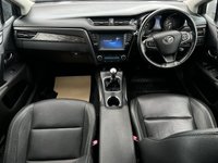 USED 2015 15 TOYOTA AVENSIS 2.0 D-4D EXCEL 4d 141 BHP 