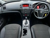 USED 2012 62 VAUXHALL INSIGNIA 2.0 SE CDTI 5d 157 BHP 17 INCH ALLOY WHEELS +  REAR PARKING SENSORS +  CRUISE CONTROL +  AUTOMATIC LIGHTS +  CLIMATE CONTROL +  DAB RADIO +  TRACTION CONTROL ++