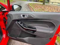 USED 2013 13 FORD FIESTA 1.0 ZETEC 5d 99 BHP 