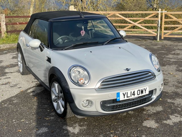 2014 14 MINI Convertible 1.6 COOPER D 2d 112 BHP