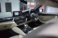 USED 2019 69 BMW 5 SERIES 3.0 530D XDRIVE M SPORT 4d 261 BHP M SPORT+ / TECH & VISABILITY