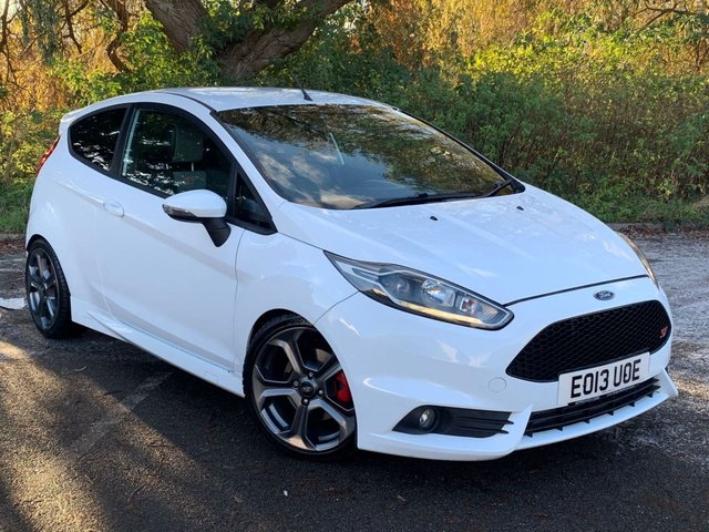 2013 13 Ford Fiesta 1.6 ST-2 3d 180 BHP **CHRISTMAS SALE** 