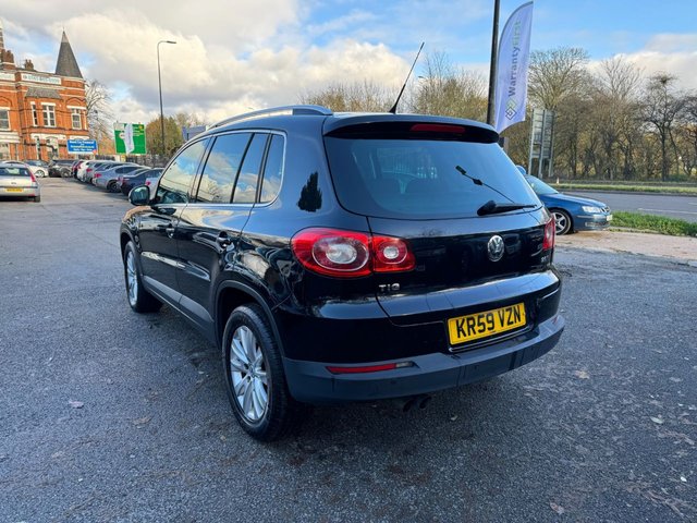 2009 VOLKSWAGEN TIGUAN - Photo 3
