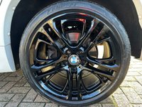 USED 2015 X BMW X4 3.0 XDRIVE30D M SPORT 4d 255 BHP HEAD UP DISPLAY - REAR CAMERA - PRO NAVIGATION AND MEDIA - 20" ALLOYS - DAB RADIO - GLASS SUNROOF - ADAPTIVE LED HEADLIGHTS - HARMAN KARDON AUDIO - POWER DRIVER AND PASSENGER SEATS