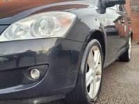 USED 2009 59 KIA CEED 1.6 SW-7 CRDI  5d 114 BHP 