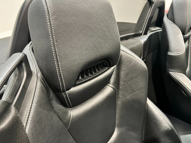 View our MERCEDES-BENZ SLK