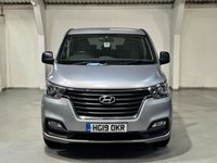 USED 2019 19 HYUNDAI i800 2.5 CRDI SE NAV 5d 134 BHP 