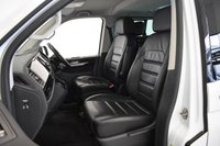 USED 2017 66 VOLKSWAGEN CARAVELLE EXECUTIVE 2.0 TDI 204PS DSG 4MOTION Rare 4Motion, Huge Spec!