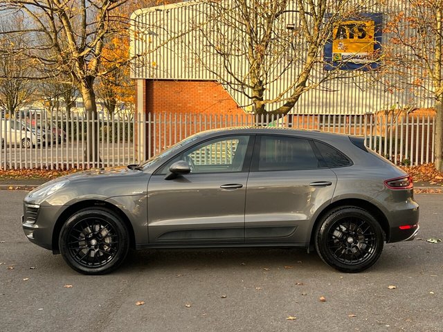 2015 15 Porsche Macan 3.0 D S PDK 5d 258 BHP