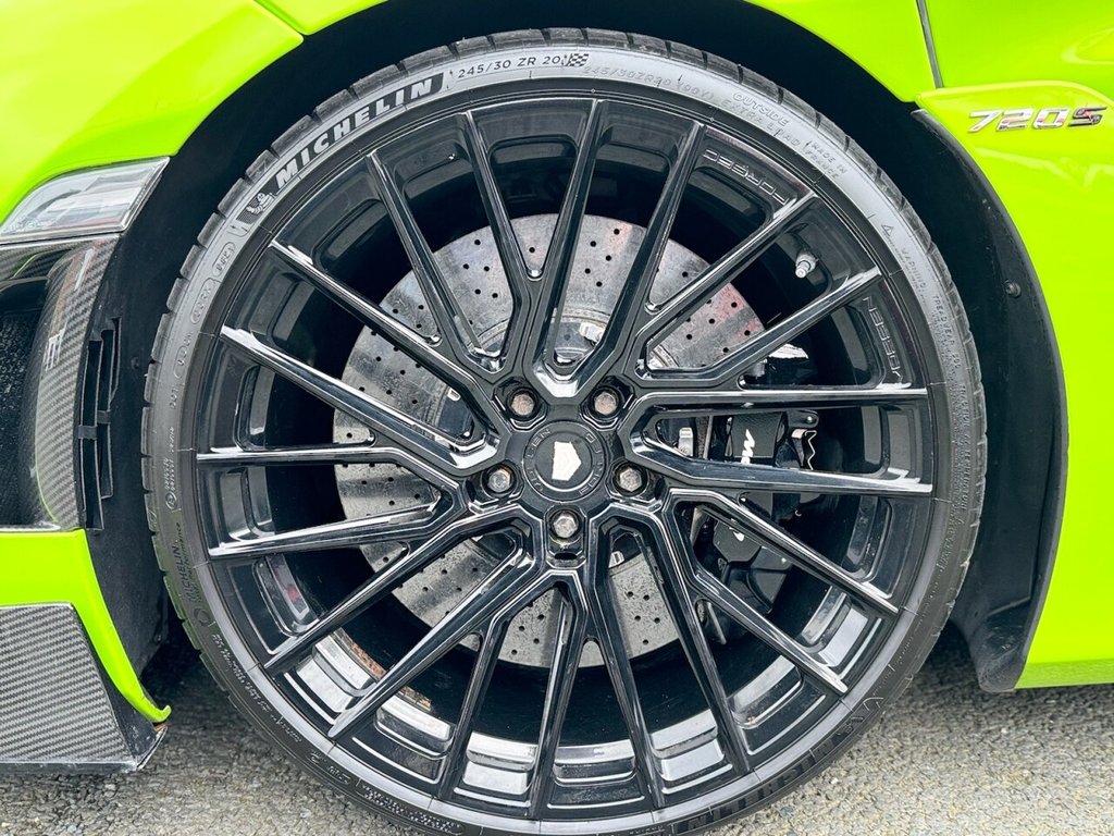 USED 2019 68 MCLAREN 720S 4.0 V8 SSG 2d 711 BHP VOSSEN ALLOYS