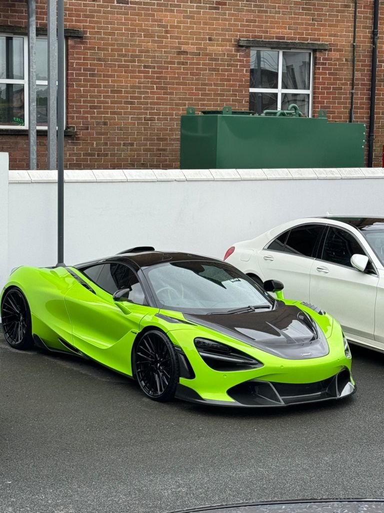 USED 2019 68 MCLAREN 720S 4.0 V8 SSG 2d 711 BHP VOSSEN ALLOYS