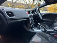 USED 2016 66 VOLVO V40 2.0 D3 R-DESIGN 5d 148 BHP 
