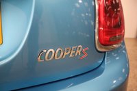 USED 2017 67 MINI CONVERTIBLE 2.0 COOPER S 2d 189 BHP PACKED WITH GREAT EXTRAS INCLUDING MINI SAT NAV, HEATED SEATS PLUS LOADS MORE.