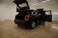 USED 2018 18 MINI HATCH COOPER 1.5 COOPER 5d 134 BHP ONLY ONE OWENR, GREAT USABLE EXTRAS FITTED THIS IS A FANTASTIC AUTOMIATIC MINI.