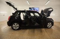 USED 2018 18 MINI HATCH COOPER 1.5 COOPER 5d 134 BHP ONLY ONE OWENR, GREAT USABLE EXTRAS FITTED THIS IS A FANTASTIC AUTOMIATIC MINI.