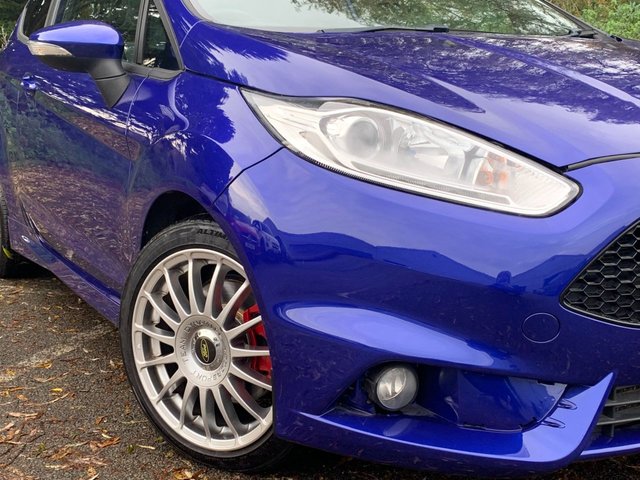 2017 17 FORD FIESTA 1.6 ST-3 180 BHP **CHRISTMAS SALE**  WAS &pound;12995