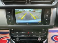 USED 2018 18 JAGUAR XF PRESTIGE LEATHER + SATNAV + CAMERA + 2 KEYS