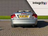 USED 2013 13 VOLVO C70 2.0 D4 SE LUX SOLSTICE 2d 175 BHP SATELITTE NAVIGATION - PREMIUM SOUND AUDIO SYSTEM - 18" MIDIR ALLOY WHEELS - XENON HEADLIGHTS - BLIND SPOT INFORMATION SYSTEM - REAR PARK ASSIST